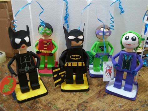 Arreglos Y Centros De Mesa Infantiles De Superheroes