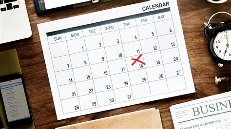 Calendrier Marketing à Personnaliser And Imprimer Canva