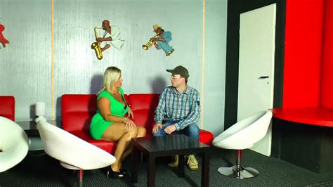 La Bbw Bionda Con Un Gran Culo Scopa La Sua Amica XHamster