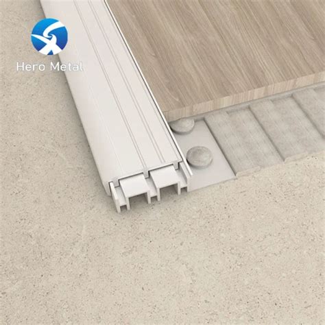 High Quality Aluminium Profile Exterior Metal Stair Nosings Strip