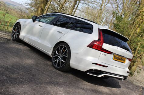 Review Volvo V60 T8 Awd Polestar Engineered Simply Motor