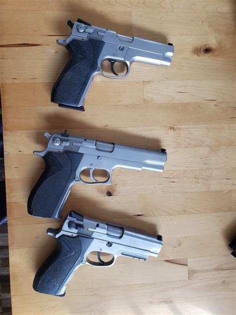 Battle Between Two Of The S Classic Wonder Nines Glock Talk