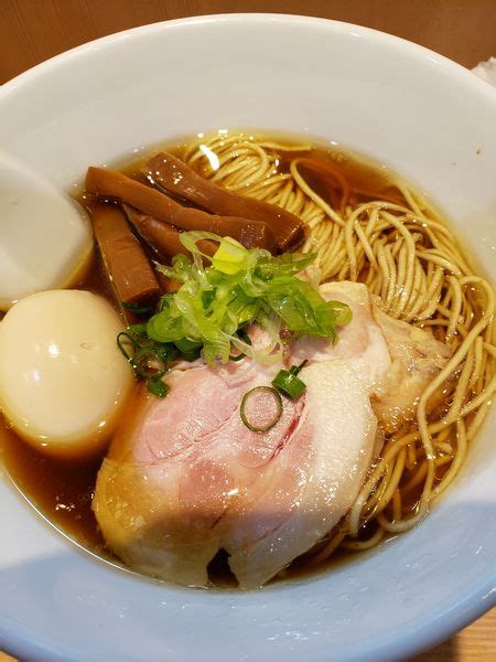 『特製醤油らぁ麺』らぁ麺 ふじ田 水戸本店のレビュー ラーメンデータベース