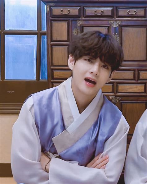 𝐯𝐨𝐲𝐚𝐠𝐞𝐫 On Twitter Taehyung Kim Taehyung Bts Taehyung