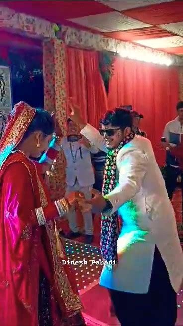 Viral Kumaoni Couple Dance Dulha Dulhan Pahadishadi Kumauni