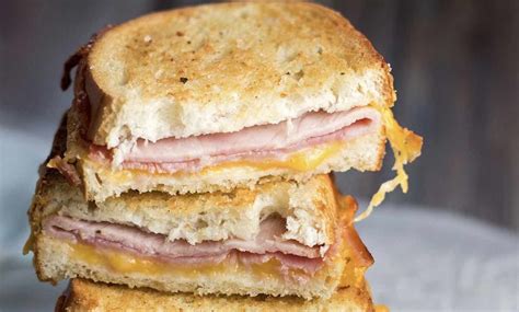 Cómo hacer un sándwich mixto o bikini en freidora de aire o airfryer Recetuquis