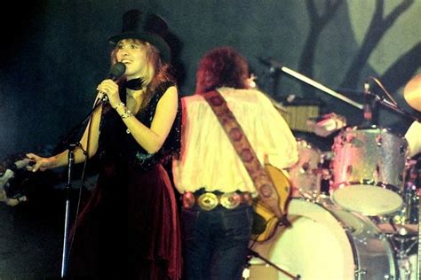 Top 10 Stevie Nicks Solo Songs Including Fan Favorites - ClassicRockHistory.com