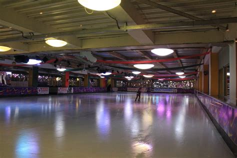 Queens' Ice Skating Rink, Queensway, not the best rink in the world but a rink amidst the hub ...