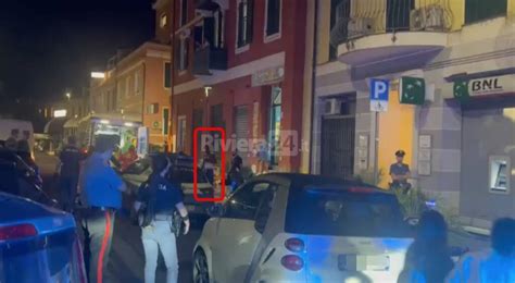 Lite In Stazione Giovane Nigeriano Sgozzato Con Un Coccio Di Bottiglia