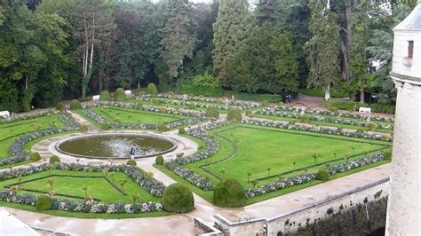 Chateau de Chenonceau in the Loire Valley | spanning the river Cher