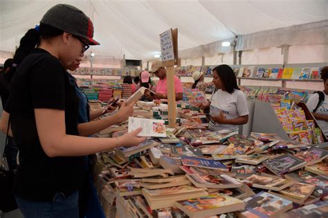 Los libros más buscados y vendidos en la Feria Internacional del Libro