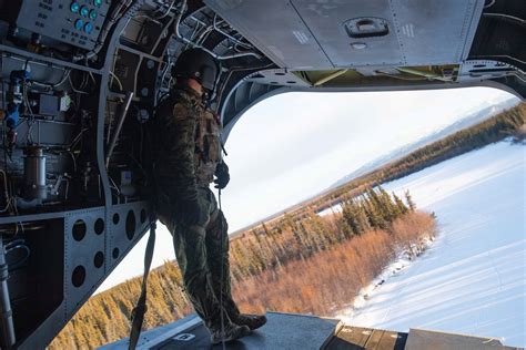 Royal Canadian Air Force On Twitter Standing On The Edge Of Exercise