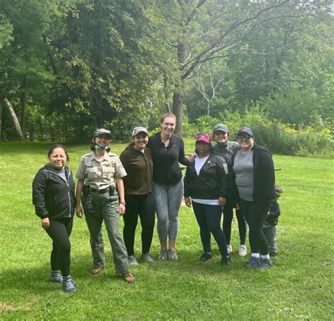 Forest Bathing Huellas Latinas