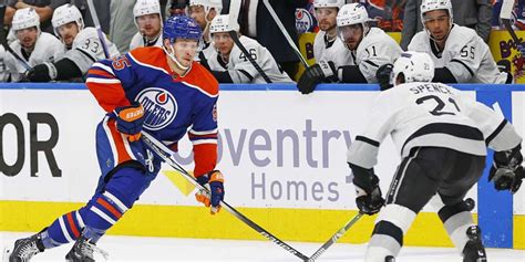 Edmonton Oilers Vs Vancouver Canucks Game