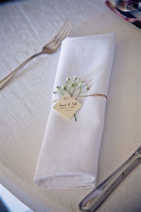 46 Creative Wedding Napkin Rings For Your Tablescape Weddingomania