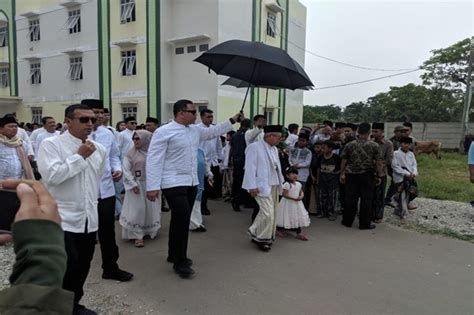 Mudik Idul Adha Ma Ruf Amin Bersilaturahmi Dengan Santri Dan Warga Tanara