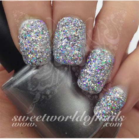 Silver Sparkle Acrylic Nails