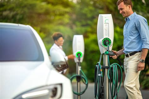 How To Use An Ev Charging Station Storables