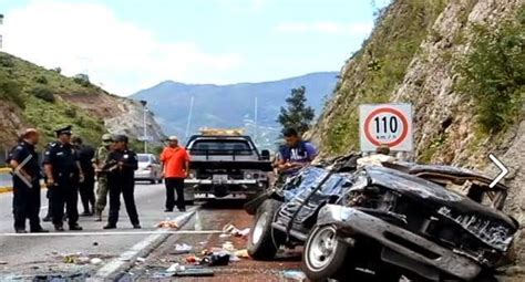 Sd Accidente AutomovilÍstico Deja Un Muerto Y Cinco Lesionados En La