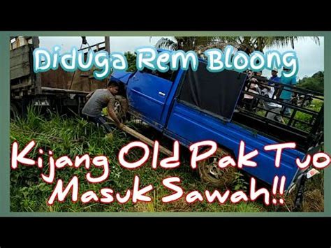 Di Duga Rem Bloong Kijang Old Masuk Sawah Evakuasi Berjalan