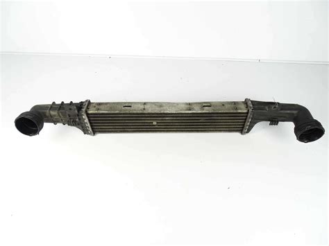 Mercedes E W Intercooler Ch Odnica Powietrza Shrot Pl