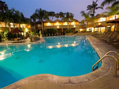 Handlery Hotel San Diego, Mission Valley - Go San Diego