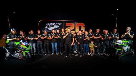 Sbk Kawasaki Puccetti Racing Presentato Il Team Dueruote