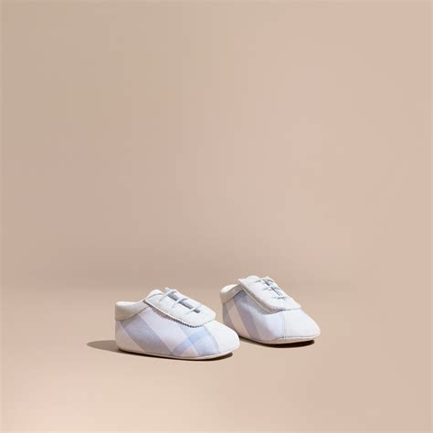 Kids' Designer Shoes: Our Favorite Picks | Fashion.Luxury