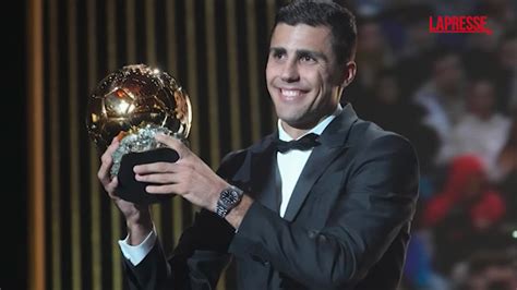 Calcio Rodri è il pallone doro 2024 Beffato Vinicius