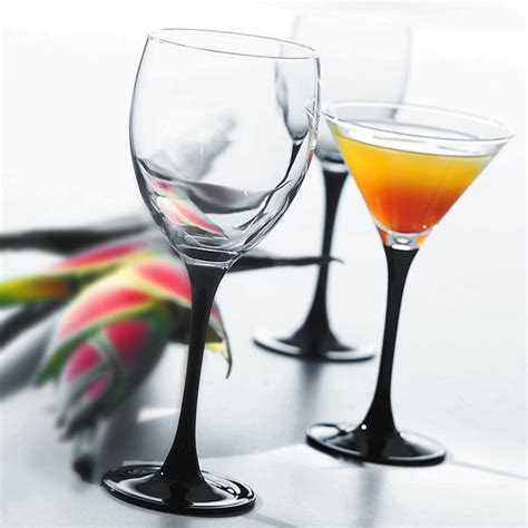 Domino Wine Glasses 6 7oz Lce At 125ml Drinkstuff