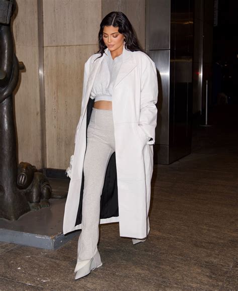 Pregnant Kylie Jenner At Nobu In New York 09102021 Hawtcelebs