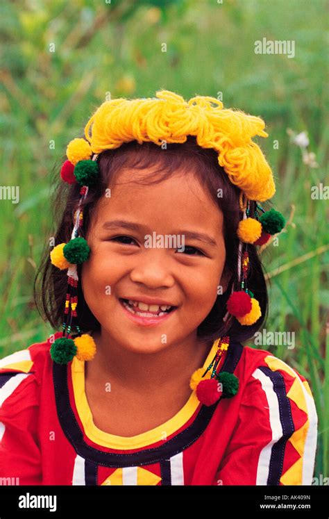 Philippines, Mindanao, Bukidnon, Lumad people, Children, Tribal girl ...