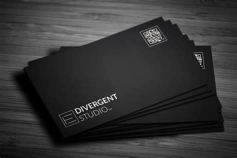 Sleek And Clean Business Card Creative Business Card Templates