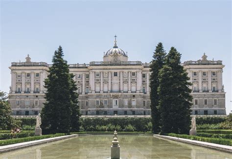 Royal Palace Of Madrid Tickets 2024 • Best Deal online