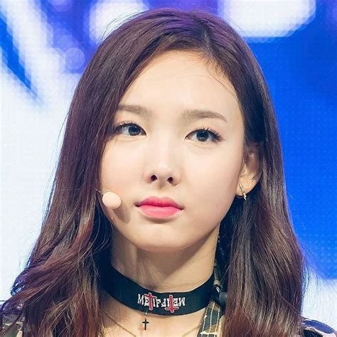 Pin De Kpop2017 En Kpop Nayeon Fechas De Cumpleaños Coreanas