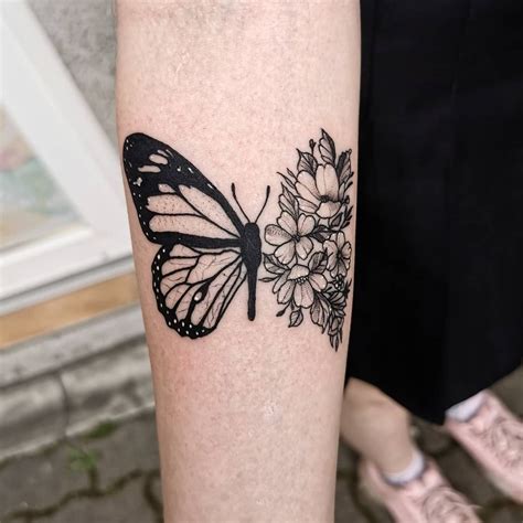 Aggregate More Than 54 Half Butterfly Half Flower Tattoo Super Hot Incdgdbentre