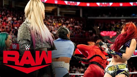 Bayley Dakota Kai And Iyo Sky Brawl With Bianca Belair Asuka And