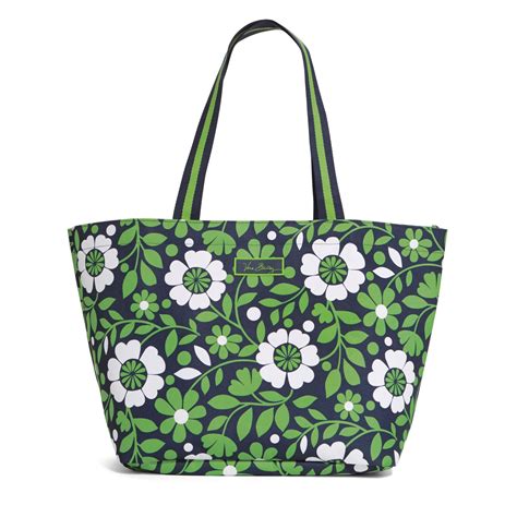 Vera Bradley Beach Tote Vera Bradley Beach Tote Summer School