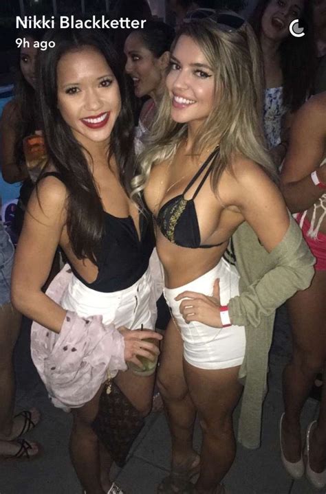 New Hot Sexy Sammy Finch Bikini Pics