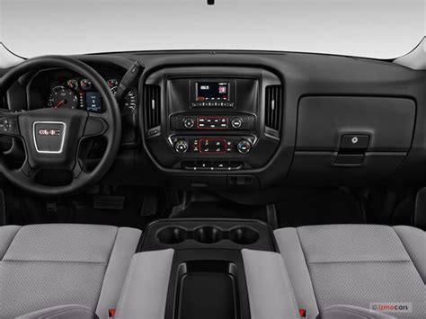 2018 GMC Sierra 1500: 115 Interior Photos | U.S. News