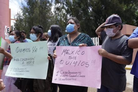 Familiares de niños con cáncer en Oaxaca protestan por falta de