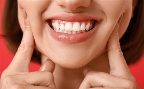 Oral Health Tips For Summer Stay Smiling