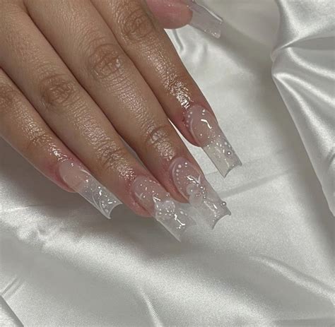 Pin By Olivia Nwigwe On Nails Clawss Pink Acrylic Nails Clear