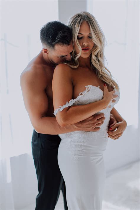 Sneaking Away After The Wedding Day Boudoir Inspo Zion Brides