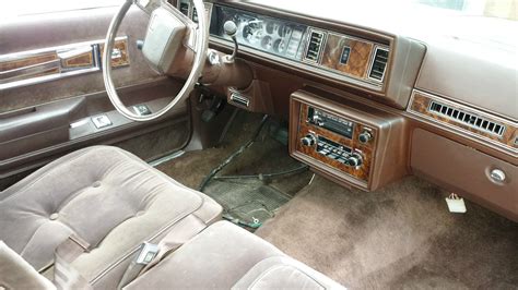 1983 Oldsmobile Cutlass Supreme Brougham Classic Oldsmobile Cutlass