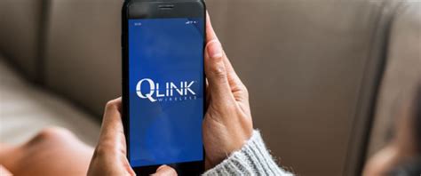 How to get QLink Wireless Free Phone - World-Wire