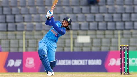 Highlights Ind W Vs Tl W Womens Asia Cup 2022 T20 Match Scorecard India Win By 9 Wickets