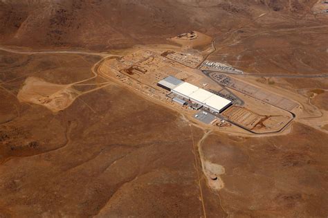 Tesla Gigafactory: New aerial pictures show progress and new expansions ...