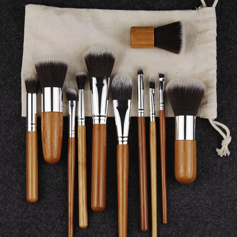 12 Pcs Bamboo Makeup Brush Set Professional Foundation Concealer Powder