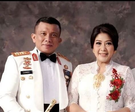 Polisi Akan Umumkan Status Hukum Istri Ferdy Sambo Dalam Kasus